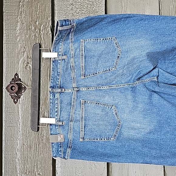 TORRID Jeans Wide Leg Vintage Stretch High-Rise Jean - Picture 7 of 12